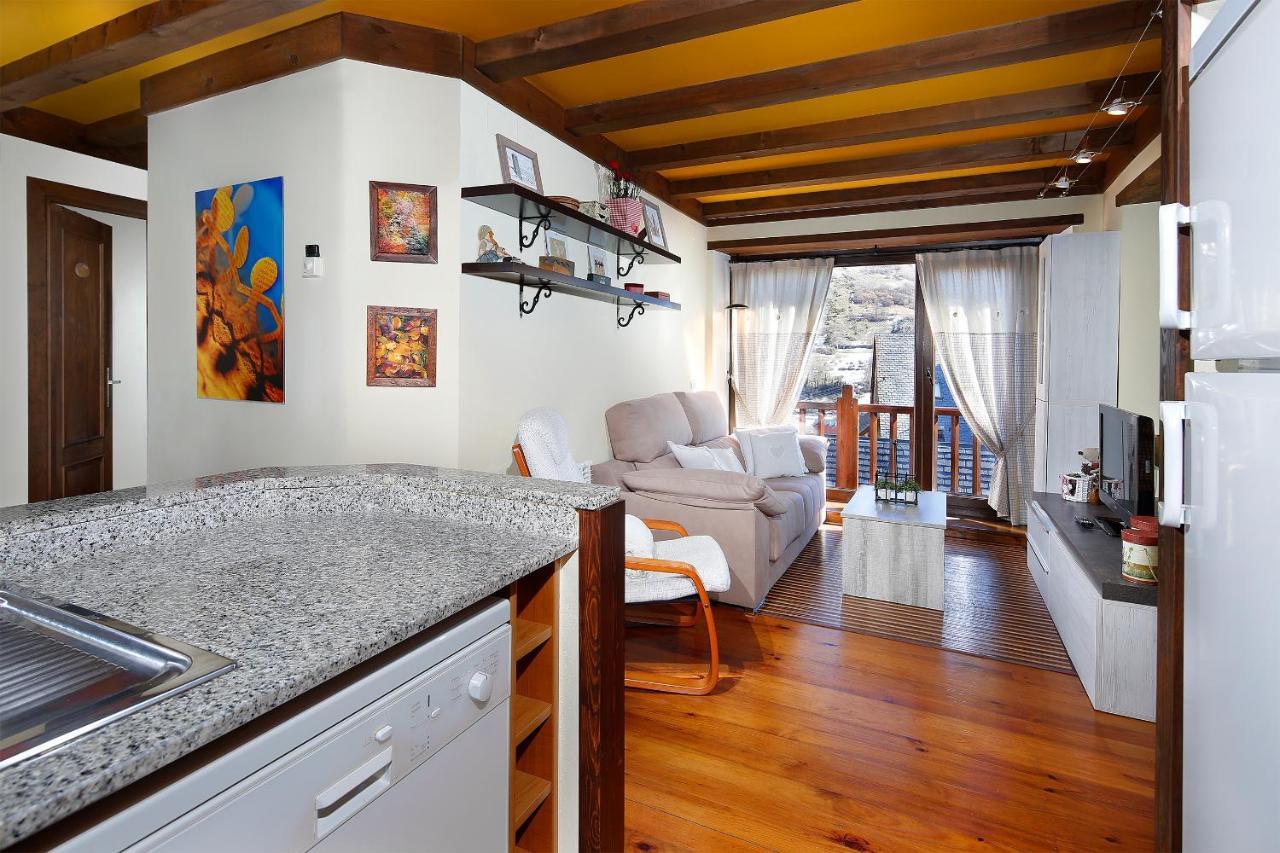 Apartamento La Santeta De Aran Вьелья Экстерьер фото