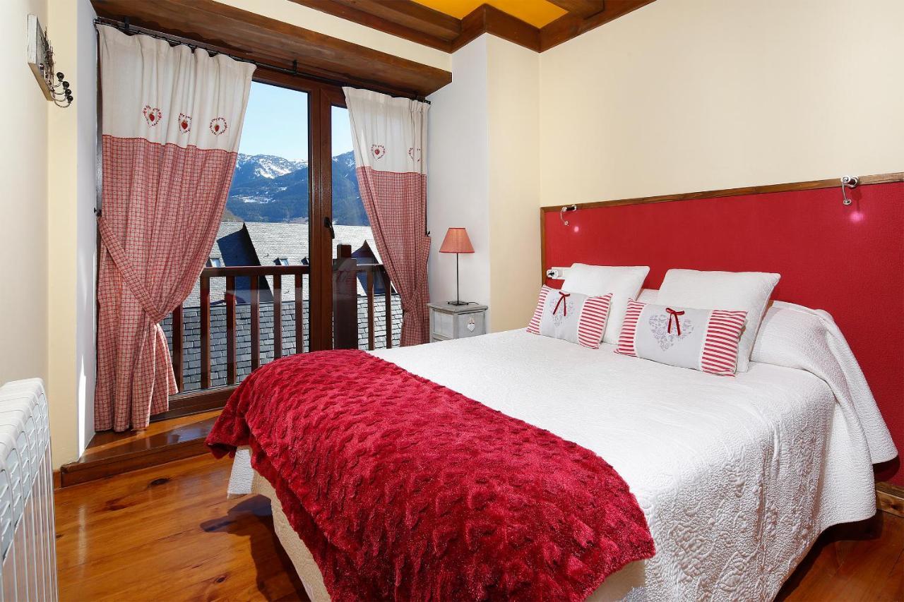 Apartamento La Santeta De Aran Вьелья Экстерьер фото